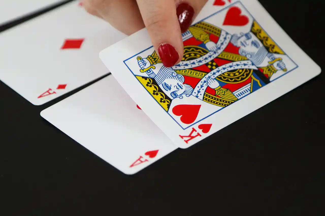 lucky88-he-thong-ho-tro-khach-hang-24-7