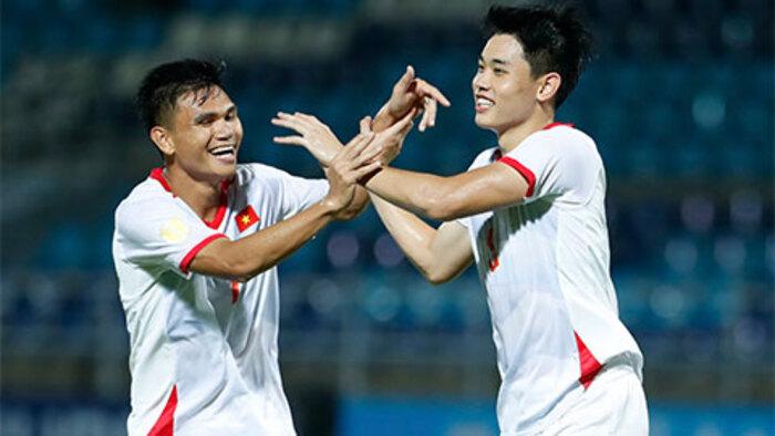 CĐV Đông Nam Á hết lời ca ngợi Đình Bắc sau màn trình diễn bùng nổ của Việt Nam