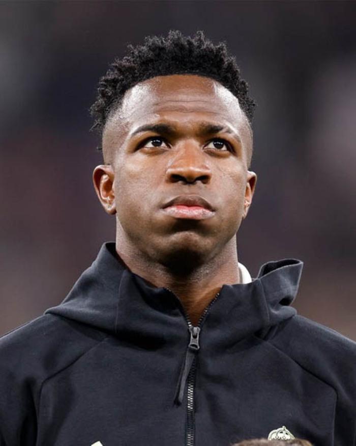 Mourinho quyết giữ Vinicius, Arsenal đứng trước nguy cơ thất bại - 2