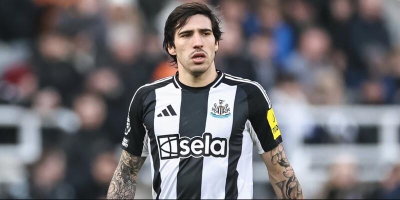 Cầu Thủ Sandro Tonali - Sự Nghiệp Đắt Giá Tại Newcastle - 3